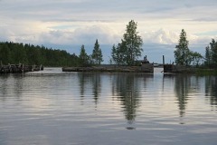 Плотина между Энгозеро и Пайозеро.