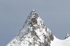 051