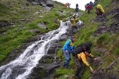 спуск по ручью