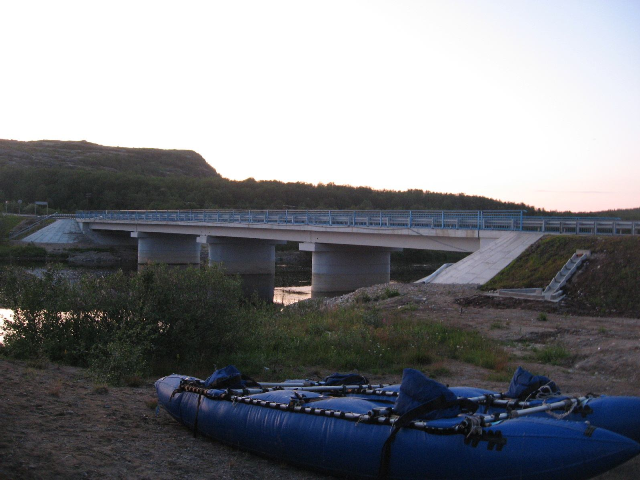 Фото 16 – Мост у КПП пограничников – конечная точка сплава по р. Титовка