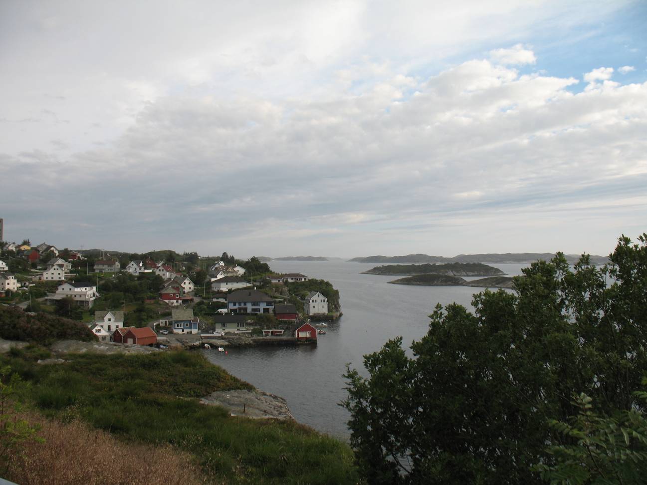 Вид на городок Solsvik.
