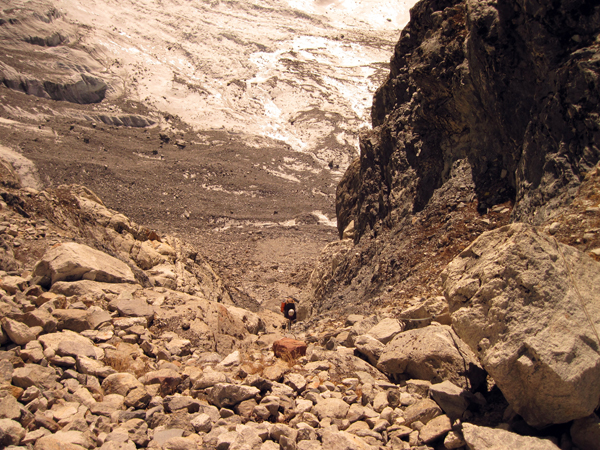 По долине Rolwaling  и Тesi Lapha туда, и пешком в сторону Jiri обратно, 2011