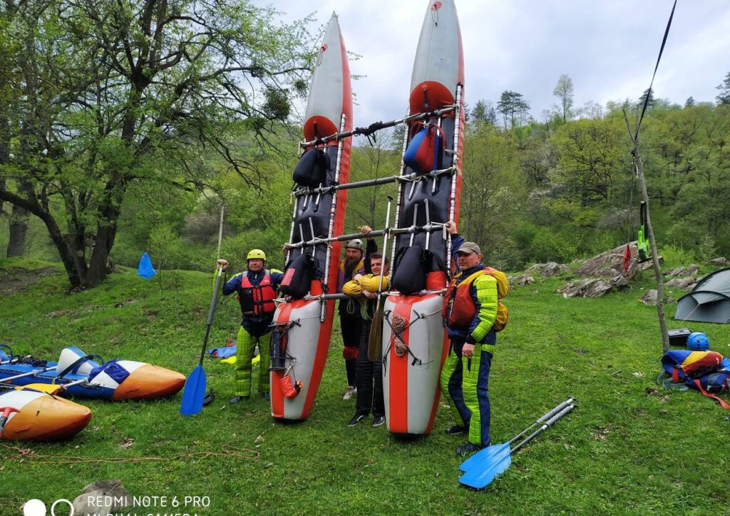 Отчёт о спортивном водном туристичеком походе по рекам Теберда, Кубань, Большой Зеленчук, Большая Лаба. 3 категории сложности, май 2021 года.
